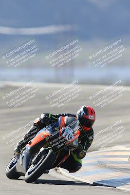 media/Jan-15-2026-Racers Edge (Thu) [[dfebeb70ab]]/2-A Group/Session 2 (Turns 9 and 8)/